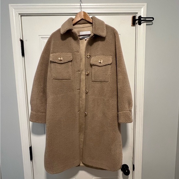 Winter coat ! Like brand new! - Picture 2 of 3